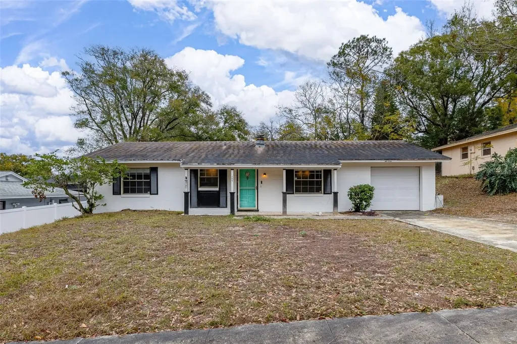 209 Overlook Drive Clermont FL 34711