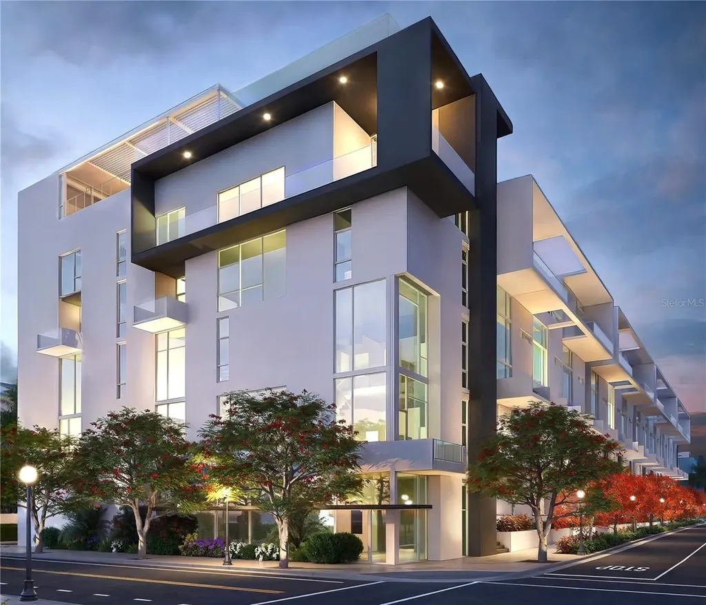 1305 4th Street Sarasota FL 34236