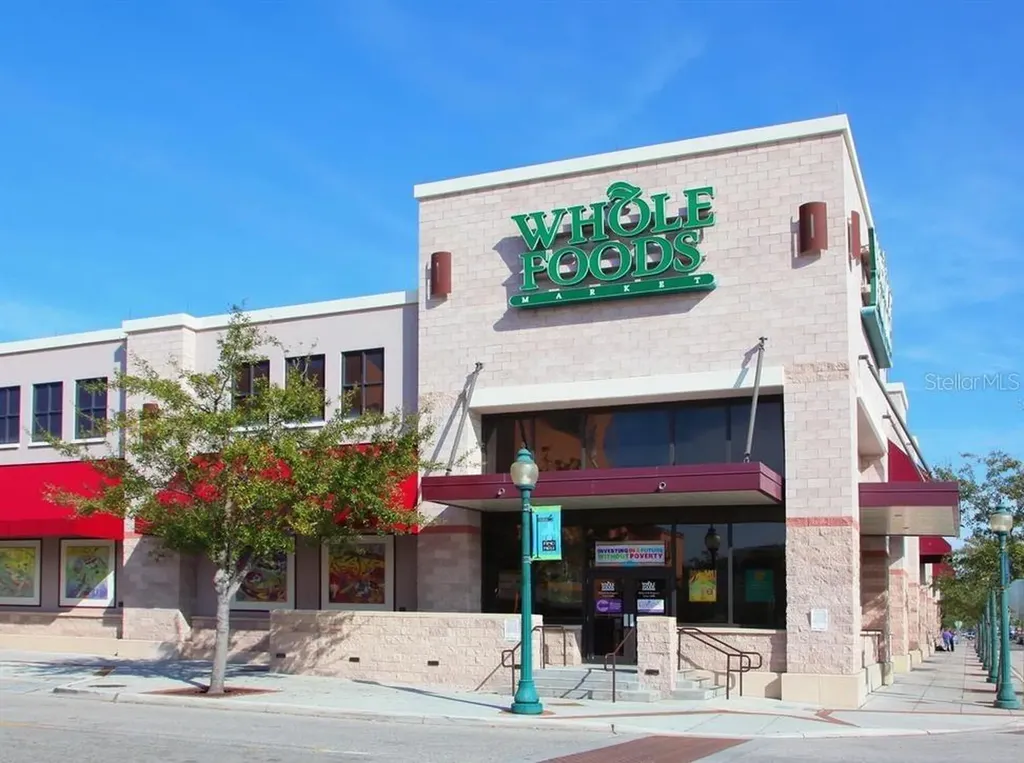 1305 4th Street Sarasota FL 34236