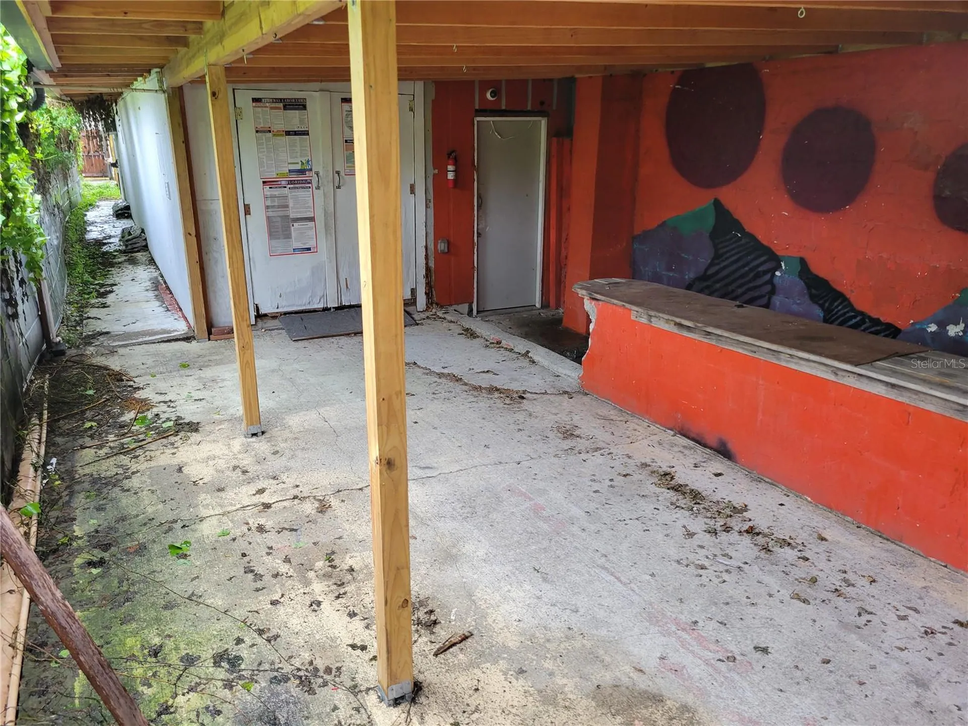 2400 25th Street N St Petersburg FL 33713