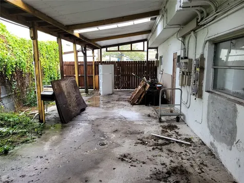 2400 25th Street N St Petersburg FL 33713