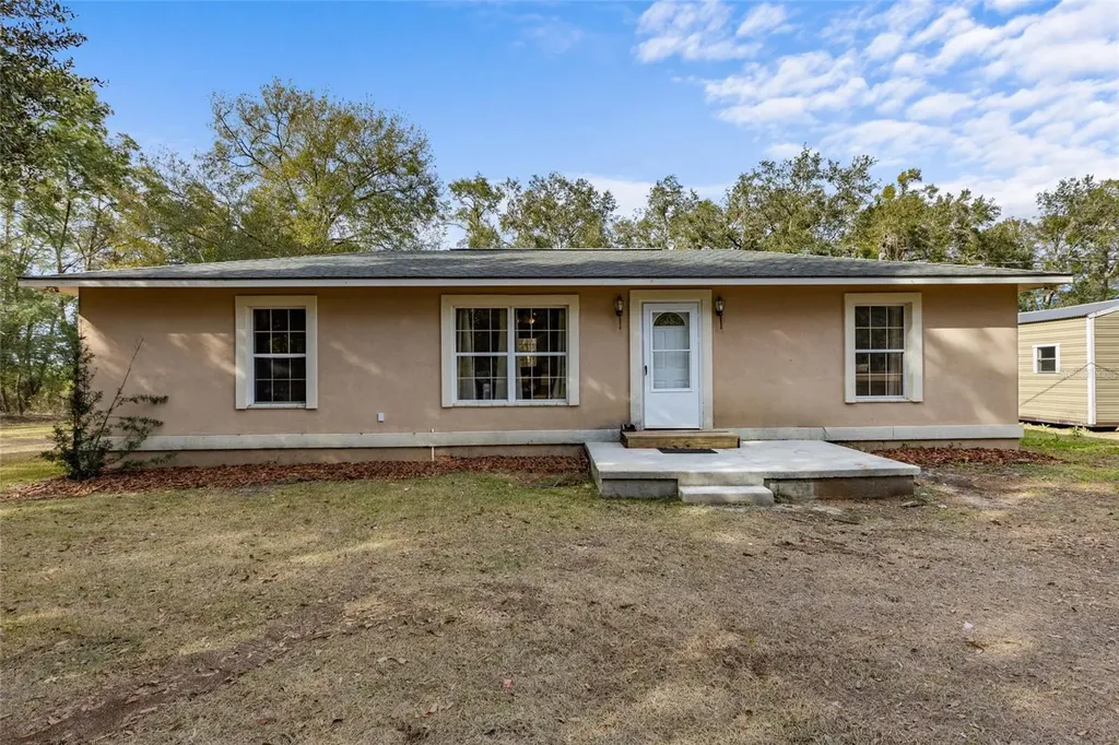 748 SW Homestead Circle Fort White FL 32038