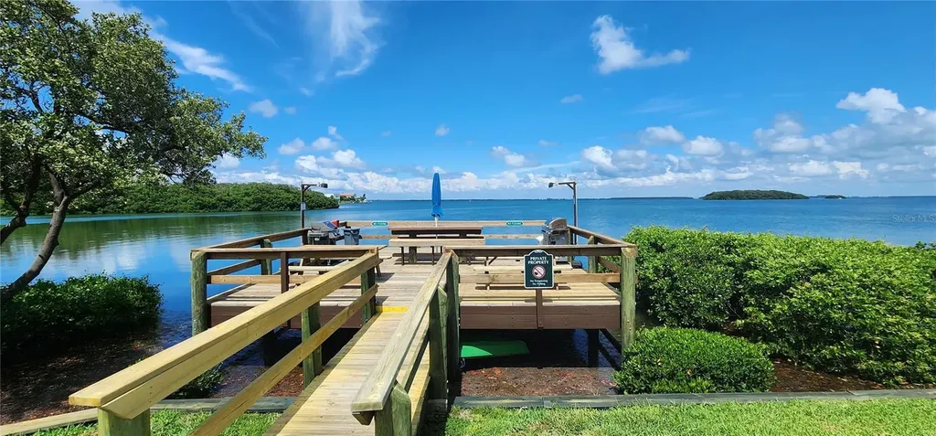 1515 Pinellas Bayway S Tierra Verde FL 33715