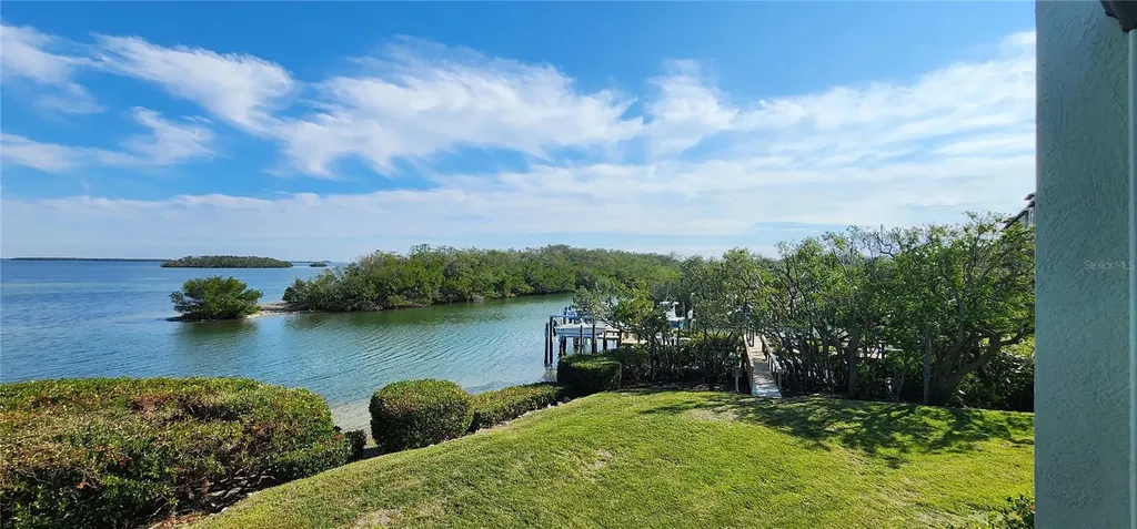 1515 Pinellas Bayway S Tierra Verde FL 33715
