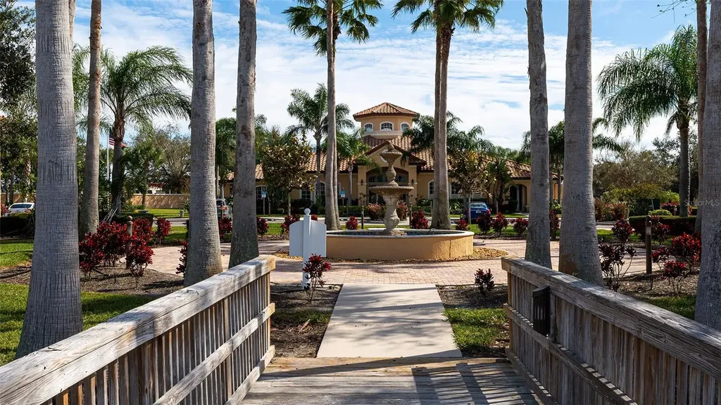 8115 Miramar Way Lakewood Ranch FL 34202