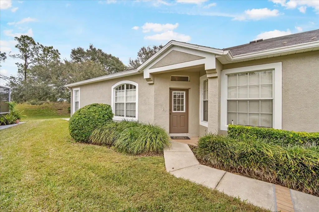 5742 Heronpark Place Lithia FL 33547