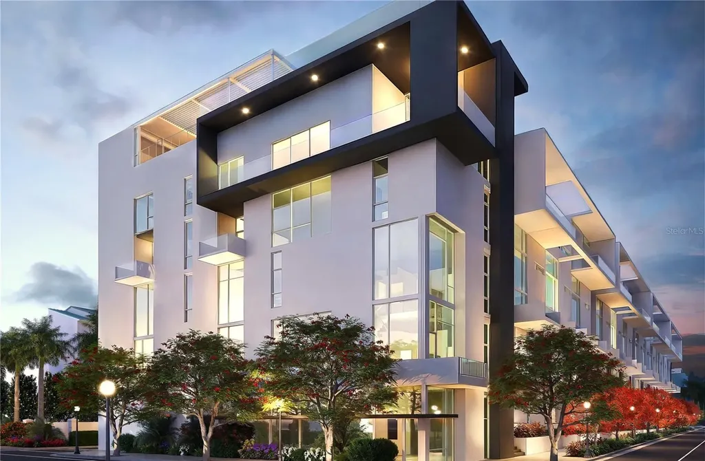 1305 4th Street Sarasota FL 34236