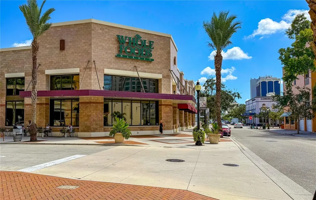 1305 4th Street Sarasota FL 34236