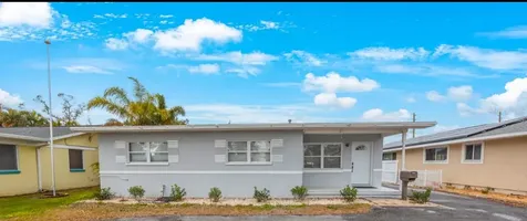 4551 14th Avenue N St Petersburg FL 33713
