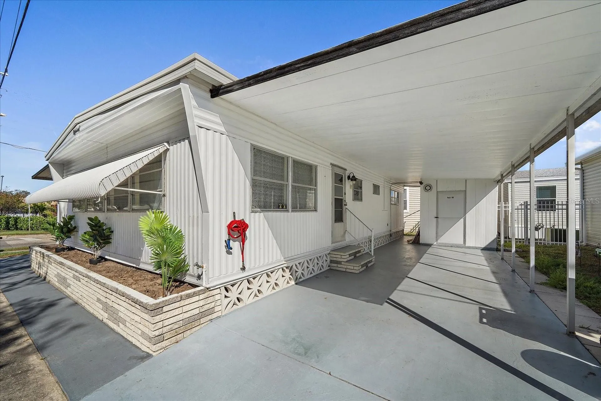 2103 18th Street W Bradenton FL 34205