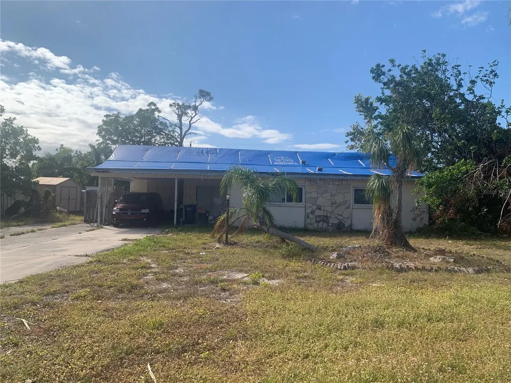 3120 Smith Avenue Bradenton FL 34207