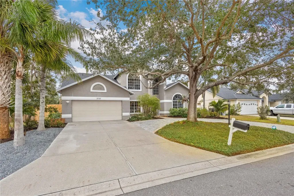 7737 40th Court E Sarasota FL 34243