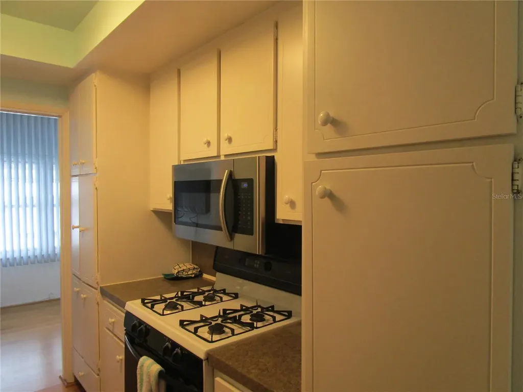 1900 59th Avenue N St Petersburg FL 33714