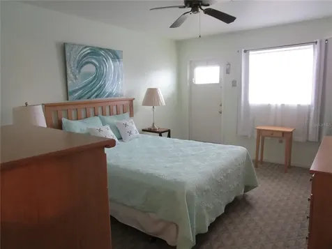 1900 59th Avenue N St Petersburg FL 33714