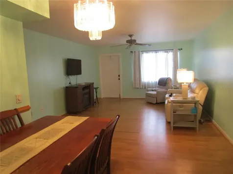 1900 59th Avenue N St Petersburg FL 33714