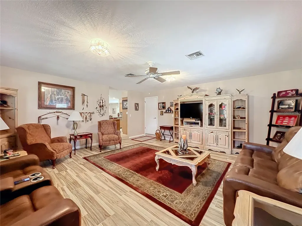 2720 Ewell Road Lakeland FL 33811