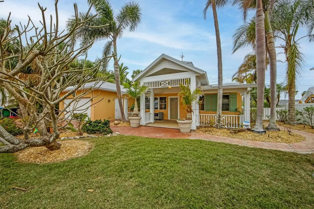 306 55th Street Holmes Beach FL 34217