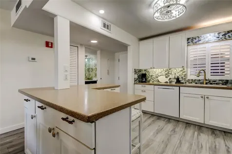 1270 Gulf Boulevard Clearwater FL 33767
