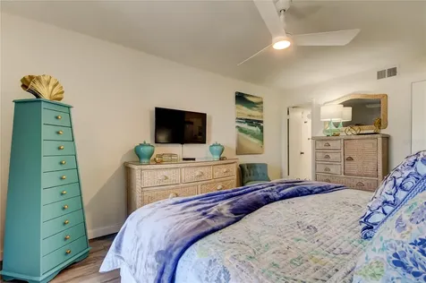1270 Gulf Boulevard Clearwater FL 33767