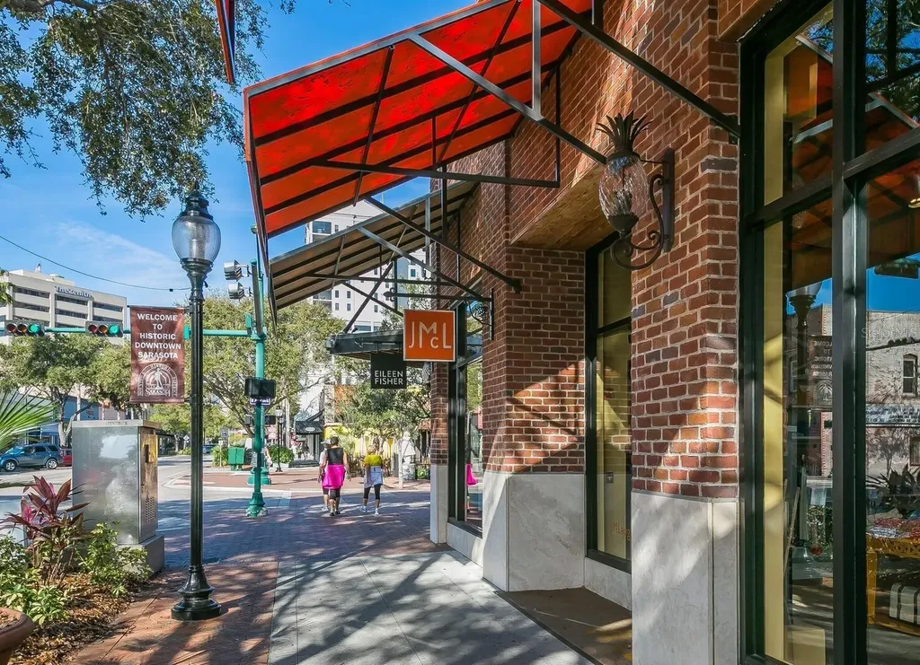 1305 4th Street Sarasota FL 34236