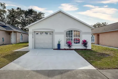 2524 Parsons Pond Circle Kissimmee FL 34743