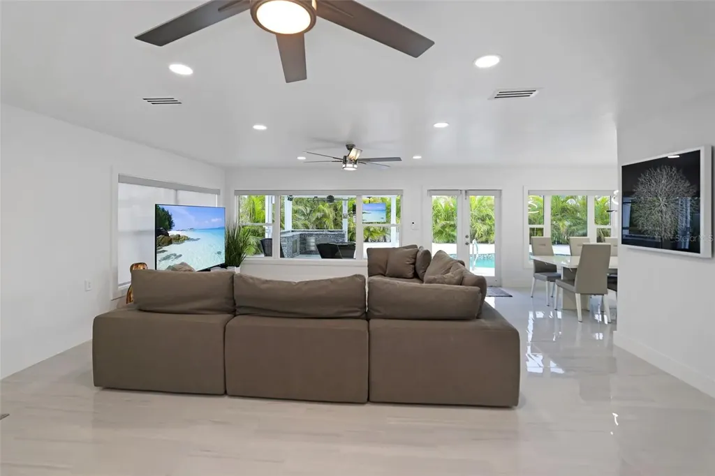 16015 Redington Drive Redington Beach FL 33708