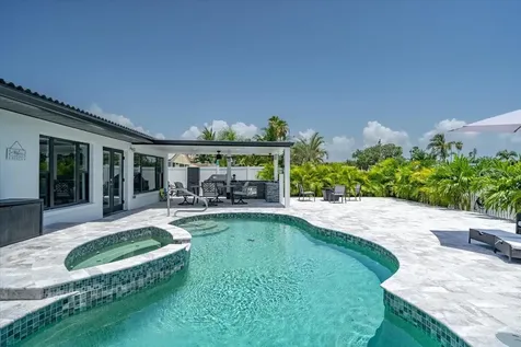 16015 Redington Drive Redington Beach FL 33708