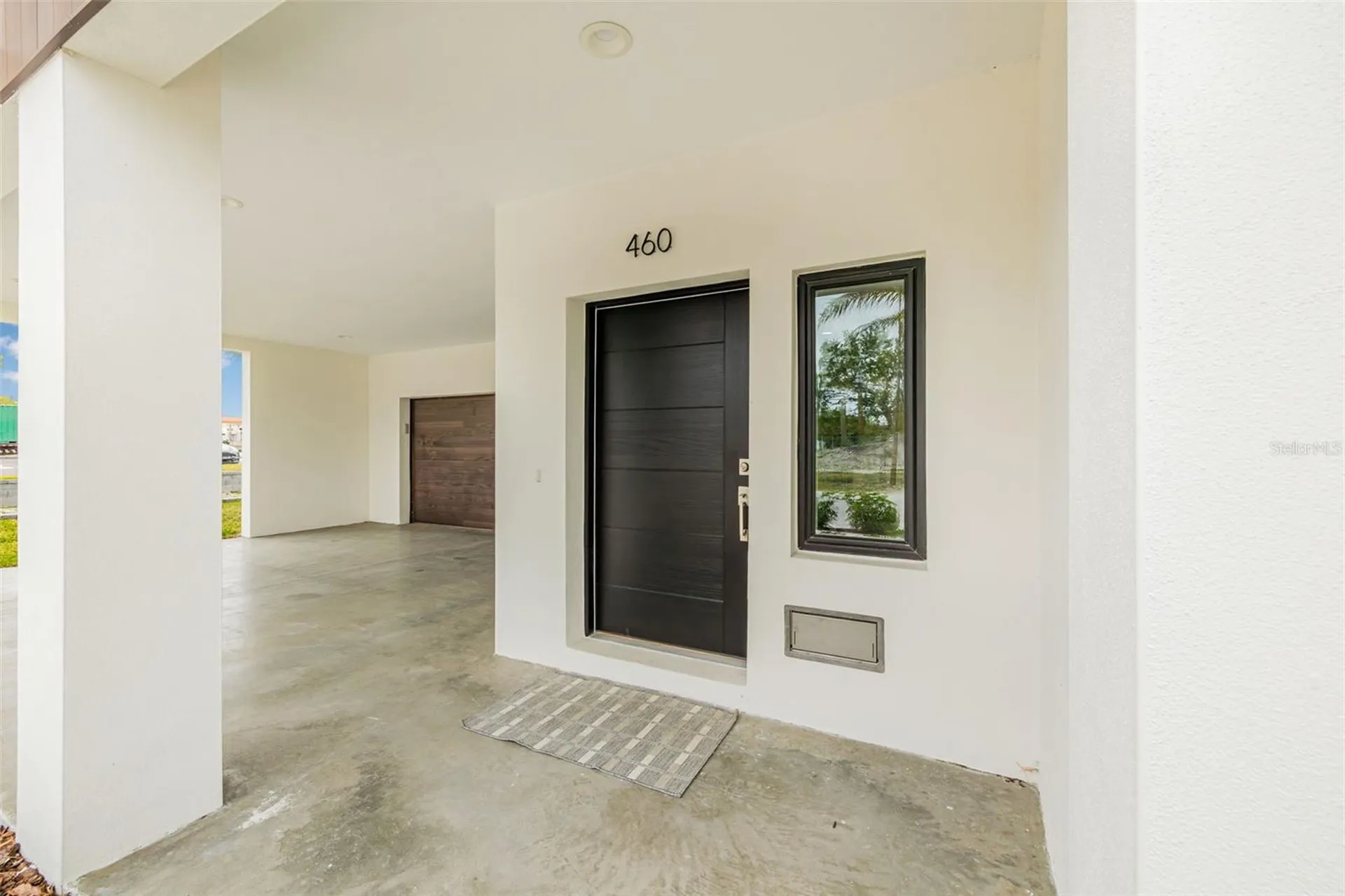 460 87th Avenue North St Petersburg FL 33702