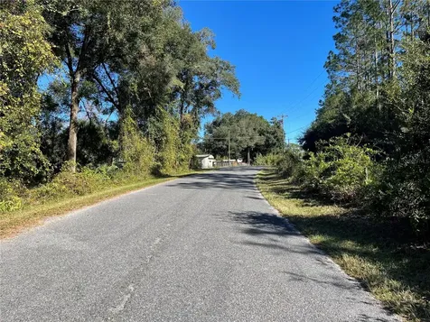 6954 SE 170th Avenue Road Ocklawaha FL 32179