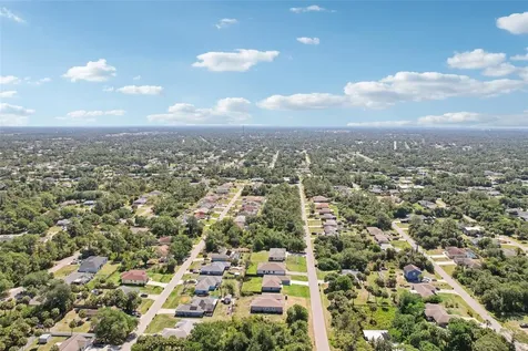 3355 Moncrief Avenue North Port FL 34286