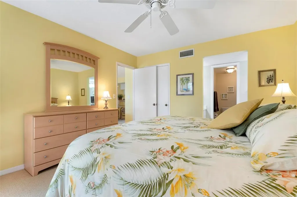 458 Cerromar Road Venice FL 34293