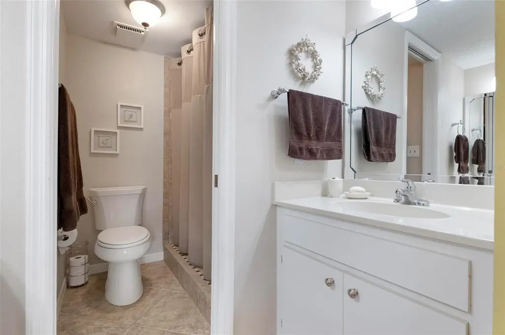 458 Cerromar Road Venice FL 34293