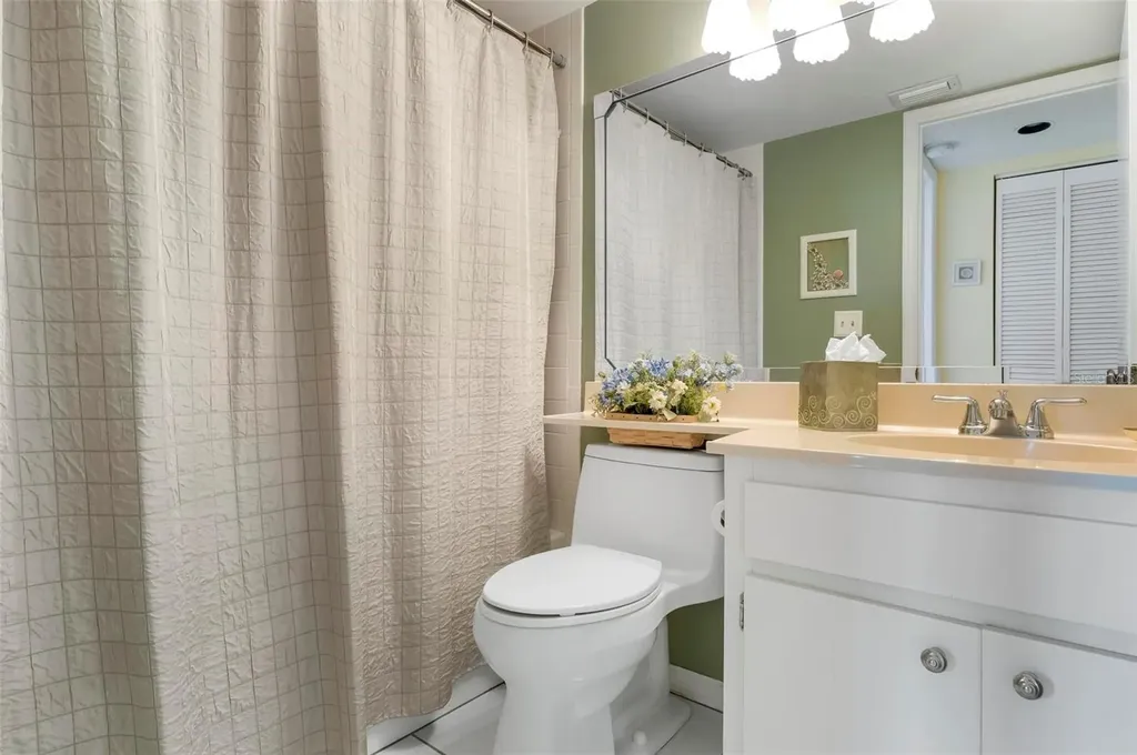 458 Cerromar Road Venice FL 34293