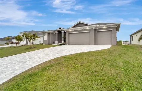 10442 Winnipeg Street Port Charlotte FL 33981