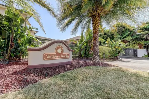 820 Date Palm Lane St Petersburg FL 33707