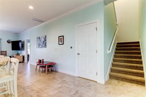 820 Date Palm Lane St Petersburg FL 33707