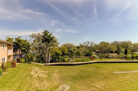 820 Date Palm Lane St Petersburg FL 33707