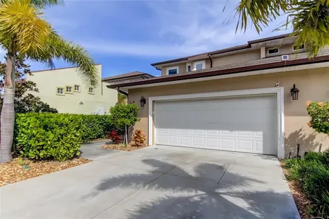 820 Date Palm Lane St Petersburg FL 33707
