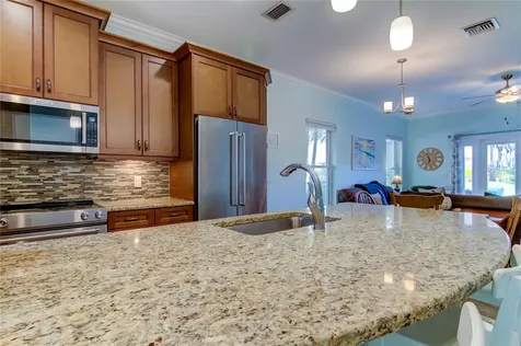 820 Date Palm Lane St Petersburg FL 33707