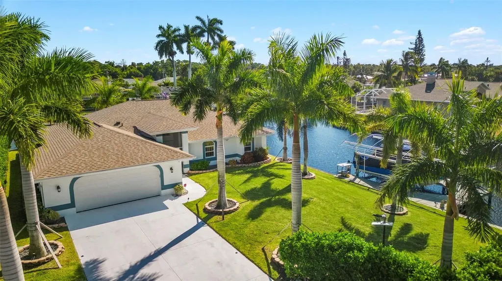 1019 SE 23rd Avenue Cape Coral FL 33990