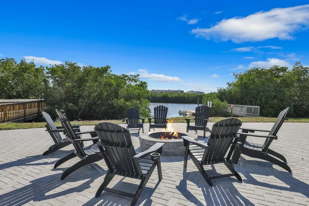 7318 Marathon Drive Seminole FL 33777