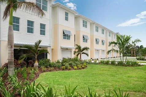 7318 Marathon Drive Seminole FL 33777