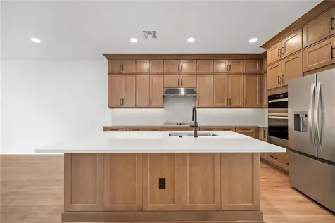 7318 Marathon Drive Seminole FL 33777