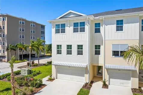 7318 Marathon Drive Seminole FL 33777
