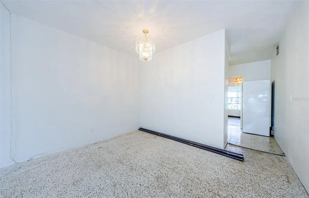 4154 57th Street N Kenneth City FL 33709