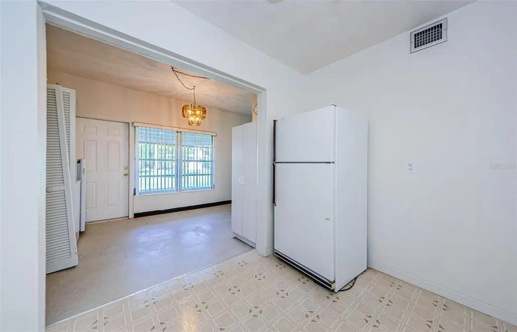 4154 57th Street N Kenneth City FL 33709