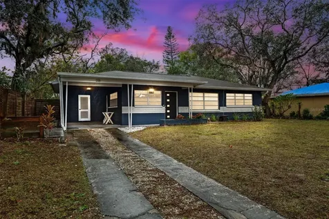 218 W Seneca Avenue Tampa FL 33612