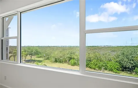 7334 Marathon Drive Seminole FL 33777