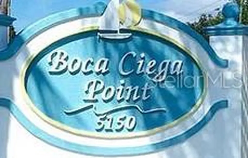 439 Boca Ciega Point Boulevard N St Petersburg FL 33708