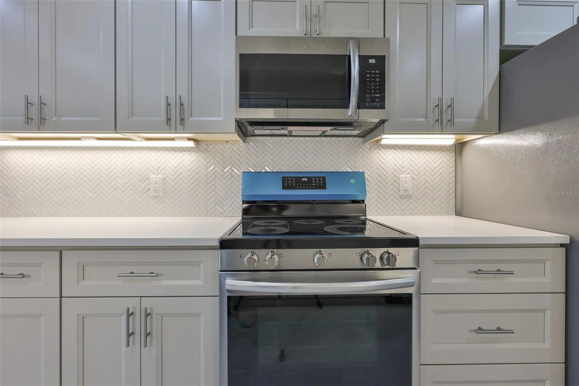 439 Boca Ciega Point Boulevard N St Petersburg FL 33708